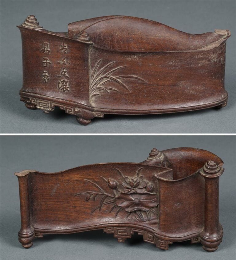 POT A PINCEAUX EN BOIS INDIGENE - Vietnam / Indochine, Epoque XXe siècle - A pr…