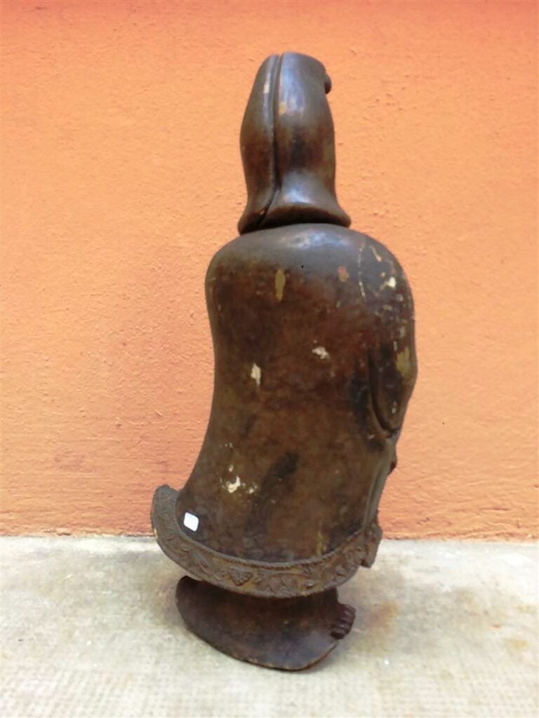 SCULPTURE DE LA DEESSE DE LA COMPASSION EN BOIS INDIGENE / EXOTIQUE, GUANYIN -…