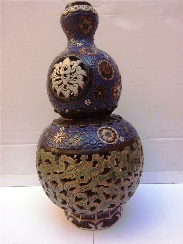 VASE EN FORME DE CALEBASSE / DOUBLE GOURDE EN GRES PROBABLEMENT DE BIEN HOA ??…