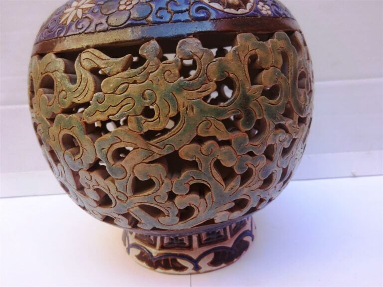 VASE EN FORME DE CALEBASSE / DOUBLE GOURDE EN GRES PROBABLEMENT DE BIEN HOA ??…