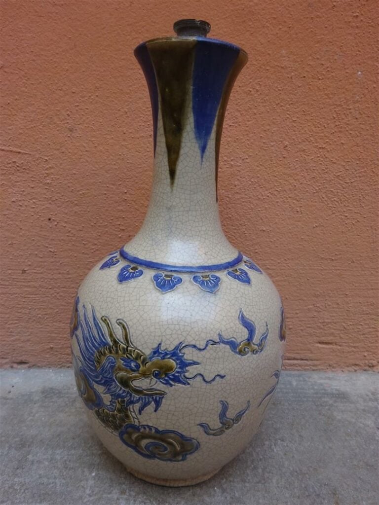 VASE EN GRES SEMBLABLE AUX PRODUCTIONS DE BIEN HOA ?? - Probable travail vietna…