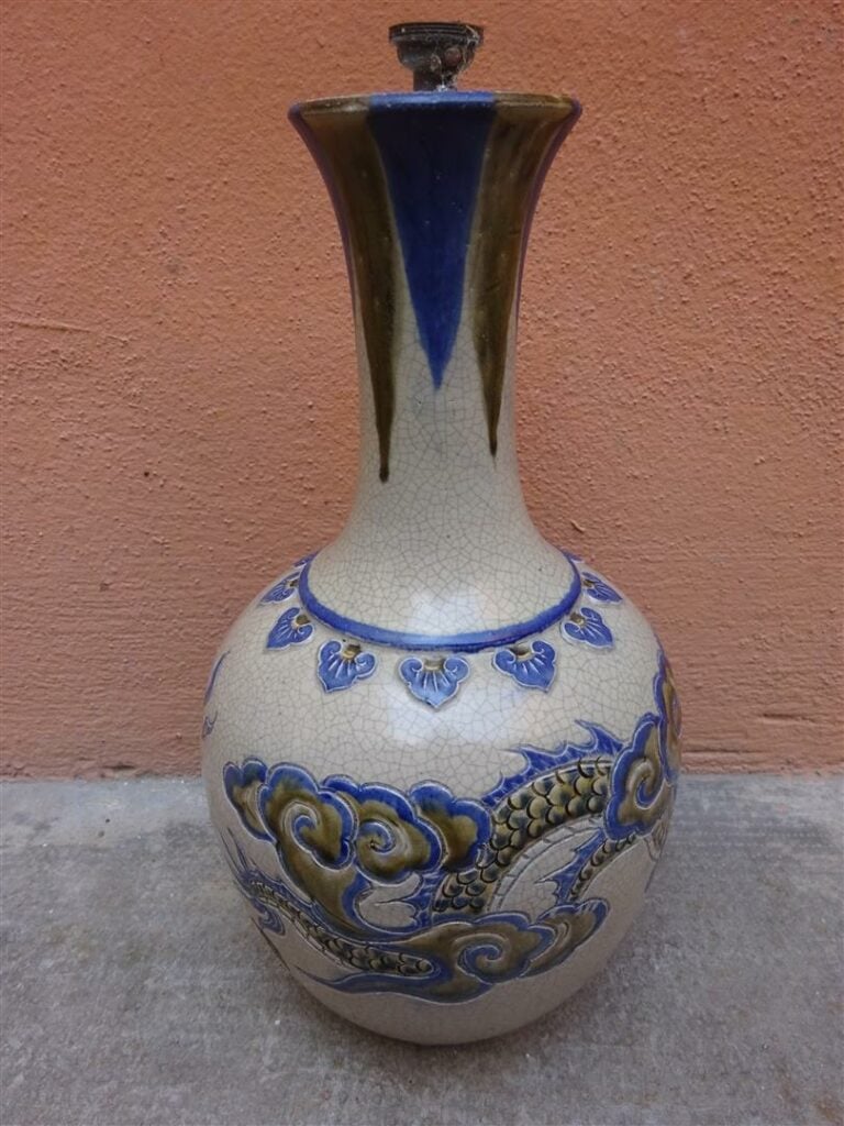 VASE EN GRES SEMBLABLE AUX PRODUCTIONS DE BIEN HOA ?? - Probable travail vietna…