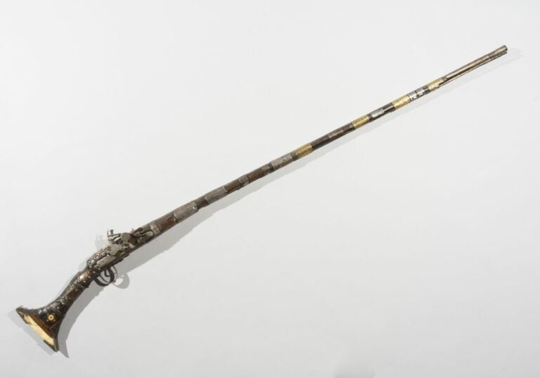 Moukhala - Bois, acier, argent, laiton et ivoire - XVIII - XIXe siècle, Empire…