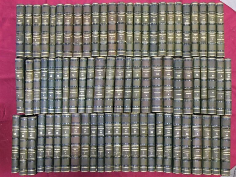 VOLTAIRE, Oeuvres complètes, 75 volumes, Pourrat éditeurs, Paris 1833-4, demi-r…