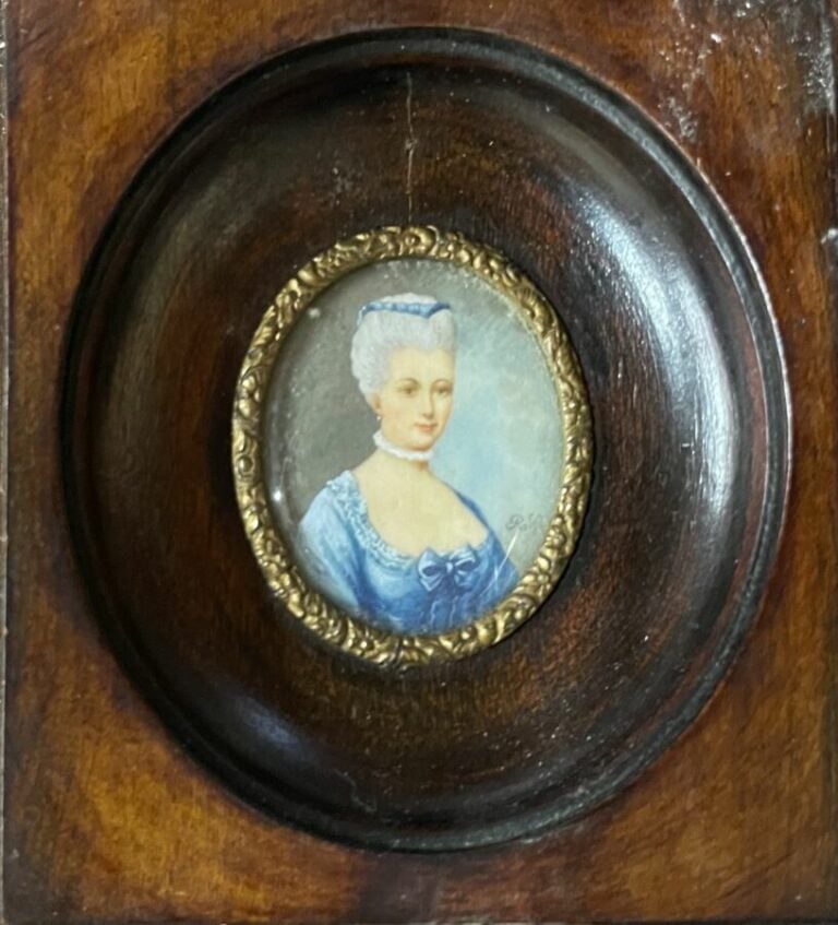 Lot de 5 miniatures diverses.