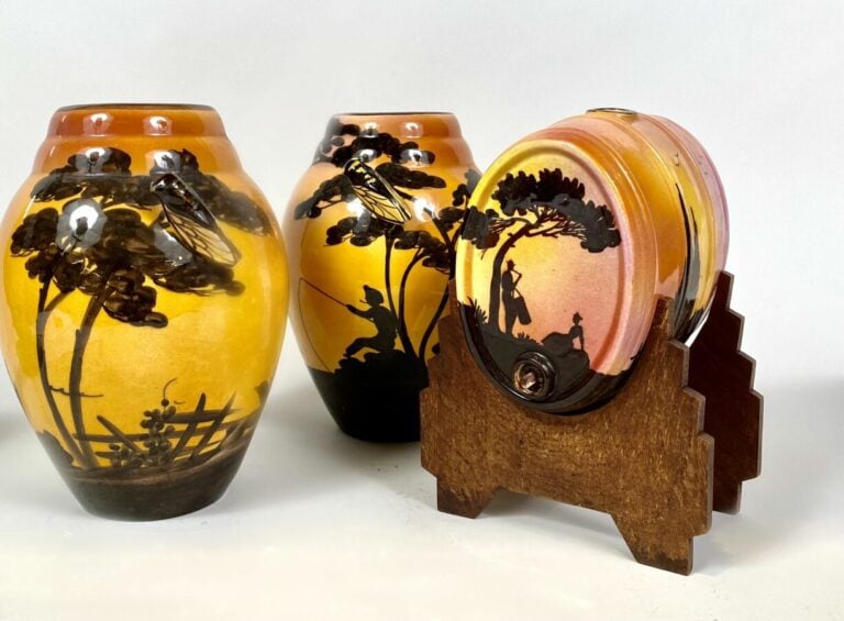 SAINT-JEAN-DU-DESERT , Marseille. Lot de deux vases en faïence émaillée jaune à…