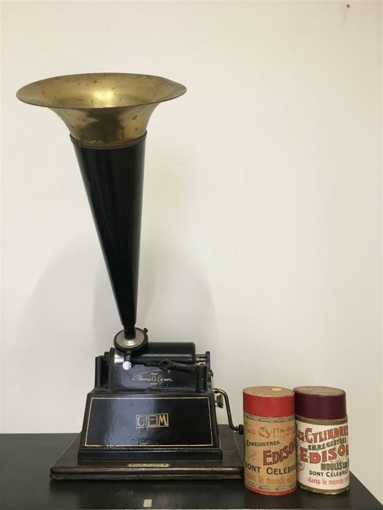 Machine parlante à cylindre Edison Gem. - En bon état, avec son pavillon, son c…