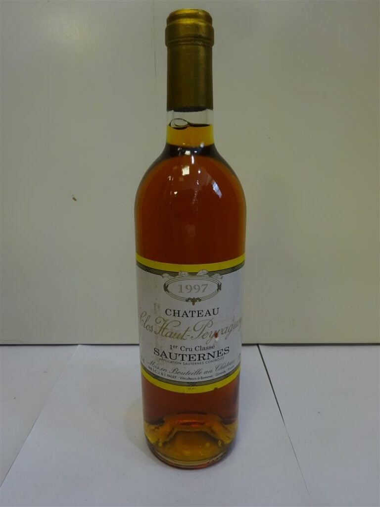 1 bouteille, CHATEAU CLOS HAUT PEYRAGUEY, Sauternes, 1997