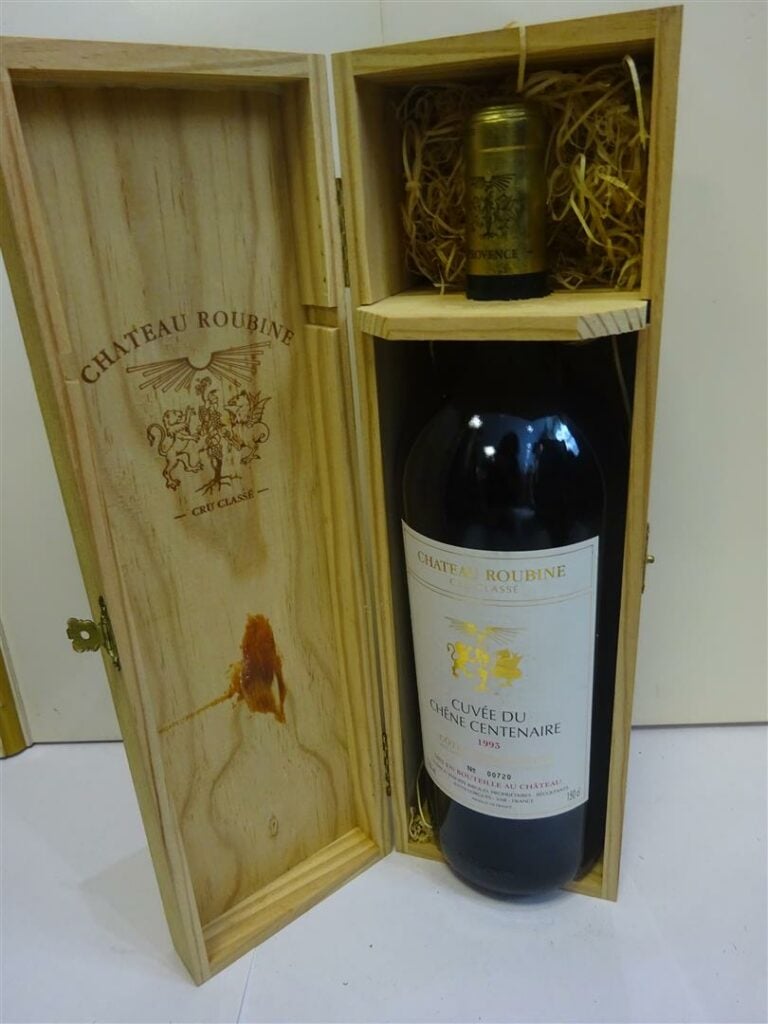 1 magnum, CHATEAU ROUBINE, Cru classé Provence (cuvée du chêne centenaire), 199…