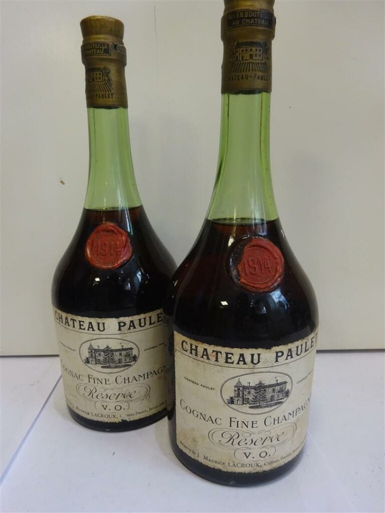 2 bouteilles, CHATEAU PAULET, Cognac Fine Champagne, 1914
