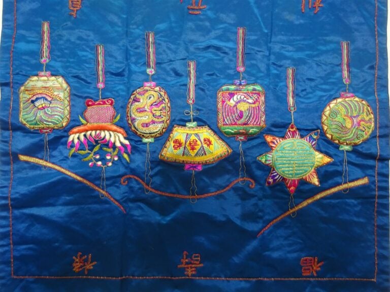 ACCUMULATION DE NEUF (9) HOUSSES DE COUSSINS - Chine ou Vietnam / Indochine, Ep…