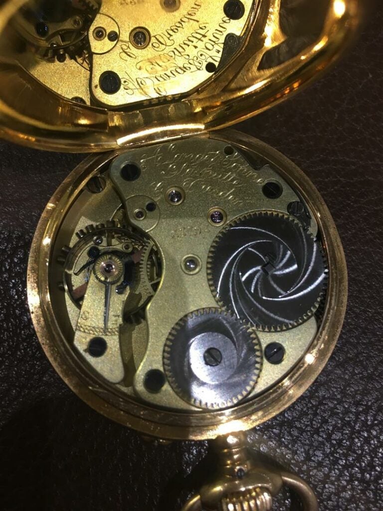 A. LANGE & SÖHNE. - Montre de gousset, le boitier en or jaune 750/1000, le cadr…