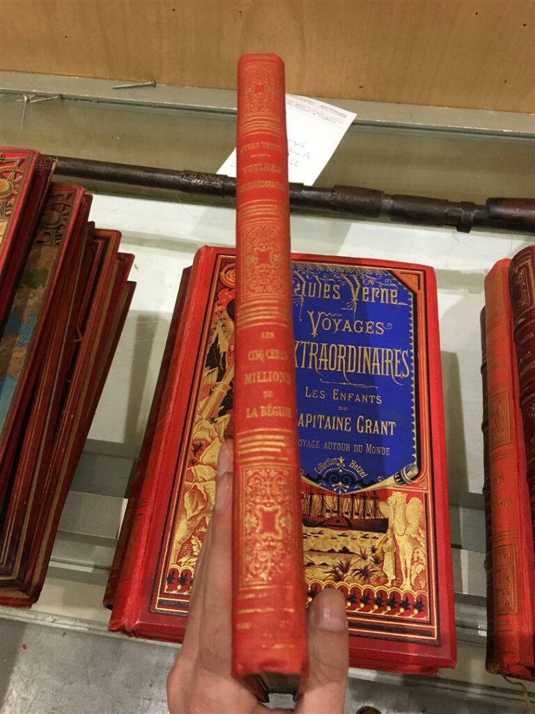Jules Verne. Les Cinq cent millions de la Begum. Ill. de Léon BENETT. Édition H…