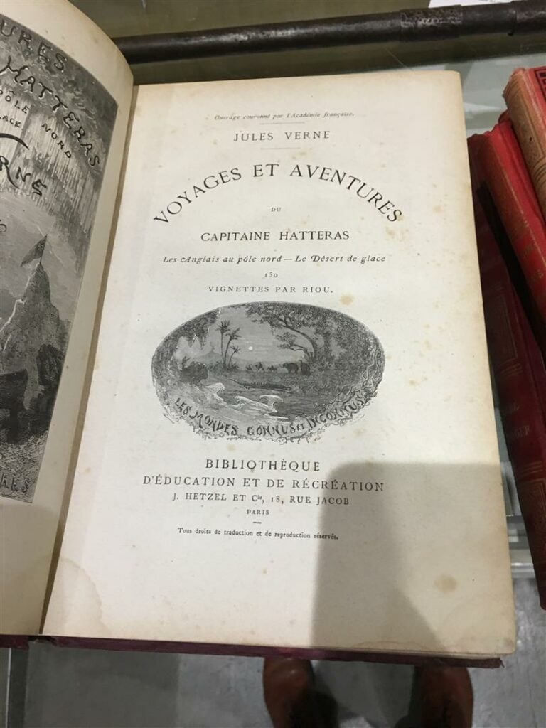 Jules Verne. Aventures du Capitaine Hatteras au Pôle Nord. Ill. de RIOU et De M…