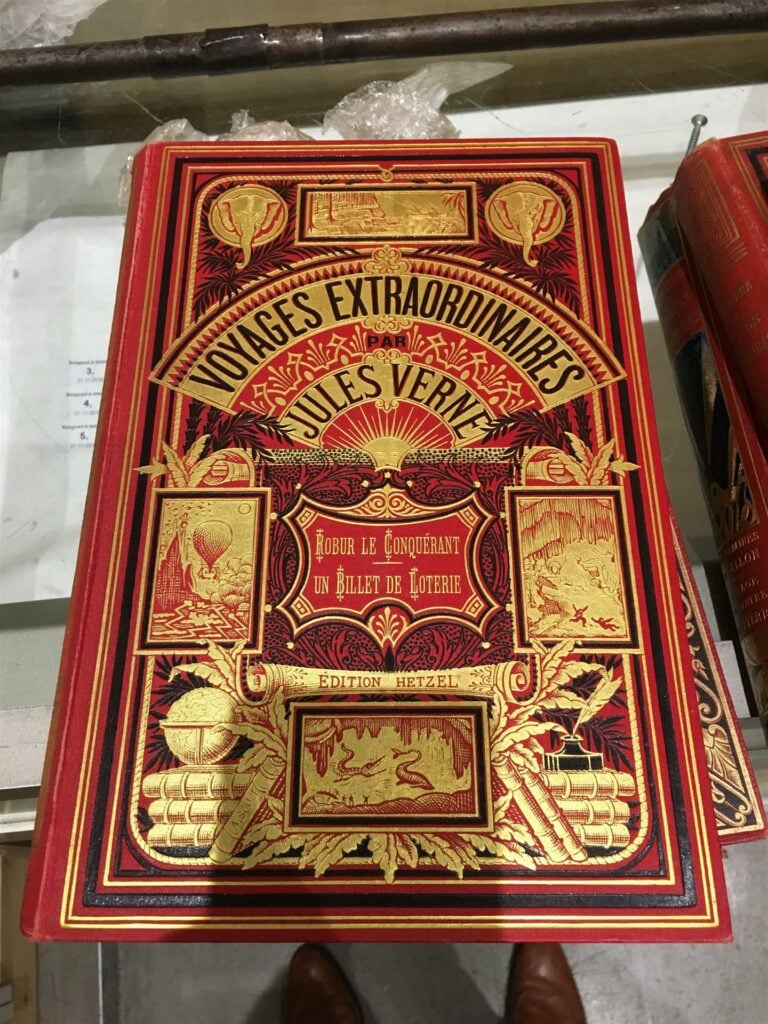 Jules Verne. Robur le conquérant / Un billet de loterie. Ill. de BENETT (Robur)…