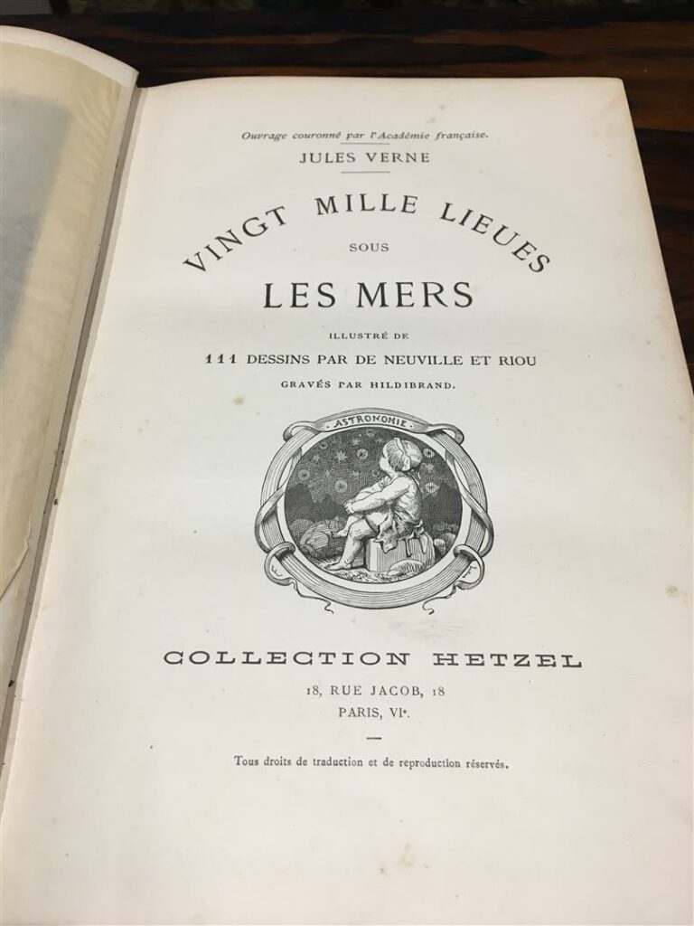 Jules Verne. Vingt Mille Lieues sous les Mers. Ill. de Riou et de Neuville. Édi…