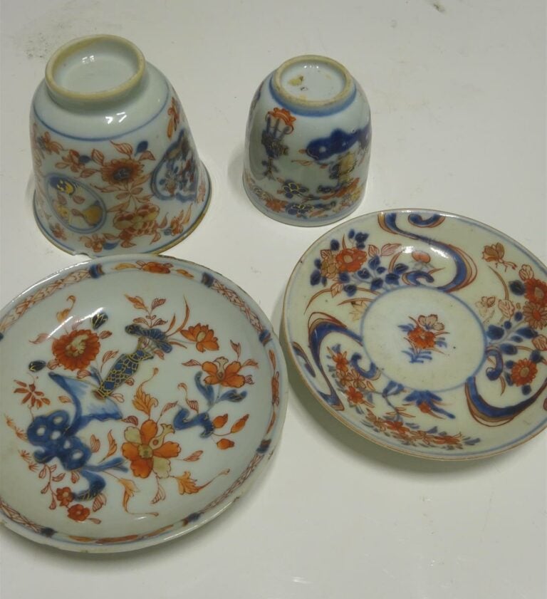 ACCUMULATION DE QUINZE (15) PRESENTOIRS ET HUIT (8) SORBETS EN PORCELAINE - Chi…