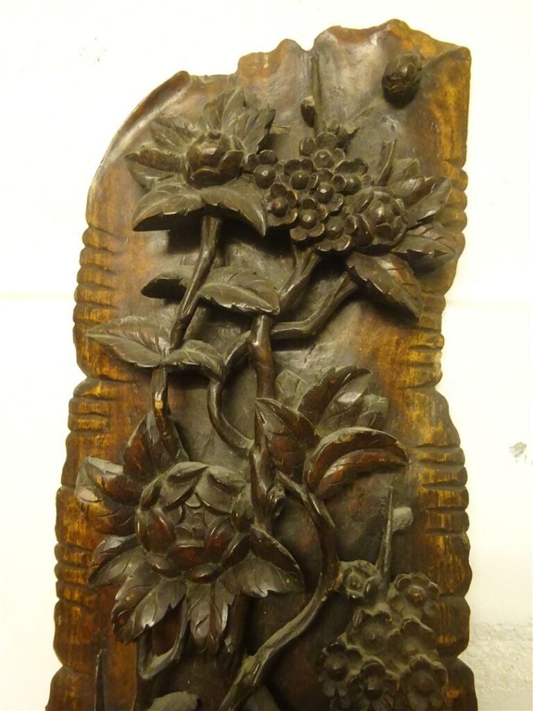 PANIER A NOURRITURE EN BOIS LAQUE NOIR ET OR - Vietnam / Indochine, Epoque XXe…