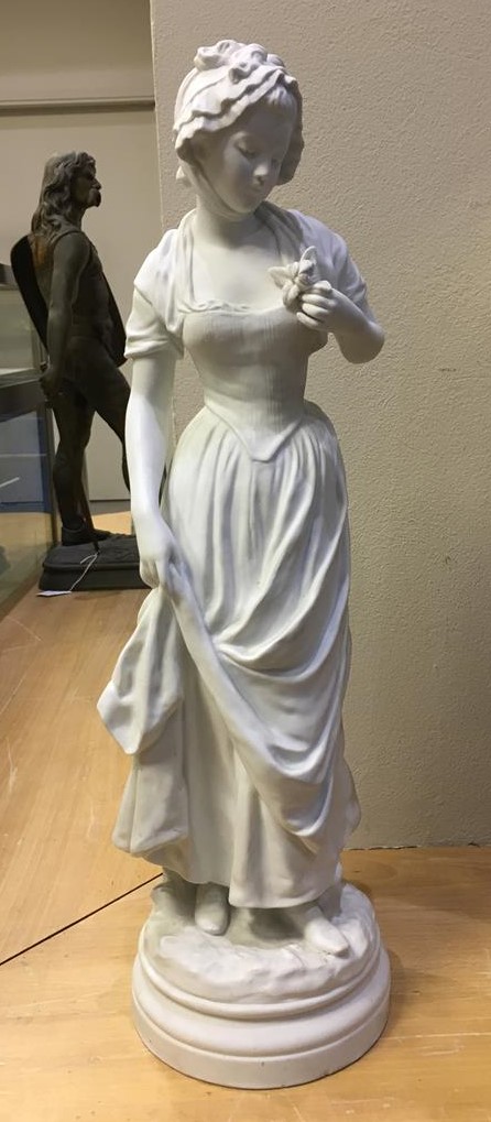 Hippolyte MOREAU (1832-1927). - Jeune femme - Statuette en biscuit, signé sur l…