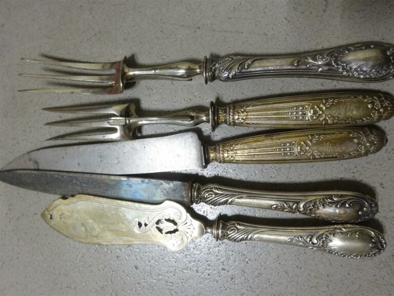 Partie de ménagère en argent, poinçon Minerve, comprenant six fourchettes de ta…