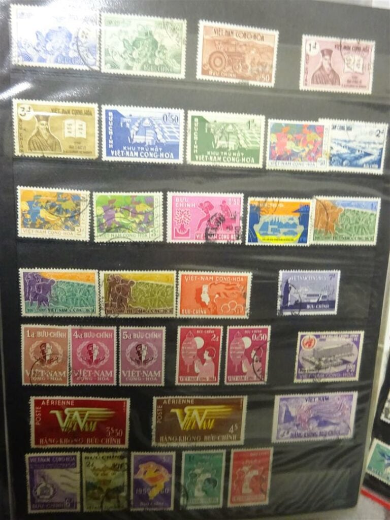 ASIE DONT VIETNAM / INDOCHINE - ACCUMULATION DE BILLETS ET DE TIMBRES - Epoque…