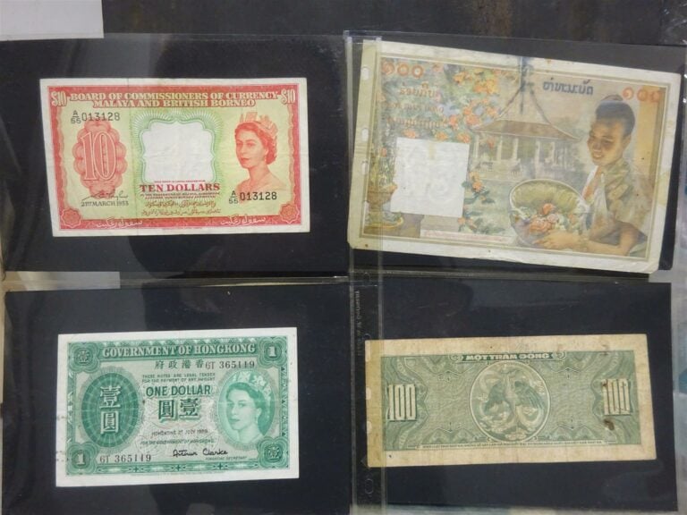 ASIE DONT VIETNAM / INDOCHINE - ACCUMULATION DE BILLETS ET DE TIMBRES - Epoque…