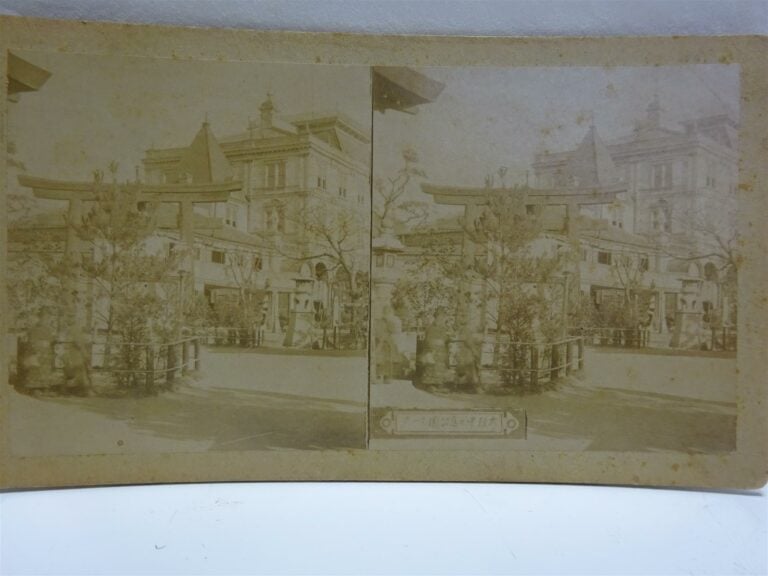ASIE & VARIA - LOT DE SEPT (7) IMAGES STEREOSCOPIQUES - Epoque XIXe-XXe siècle…
