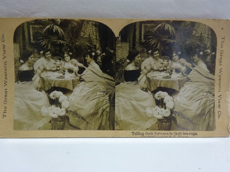 ASIE & VARIA - LOT DE SEPT (7) IMAGES STEREOSCOPIQUES - Epoque XIXe-XXe siècle…