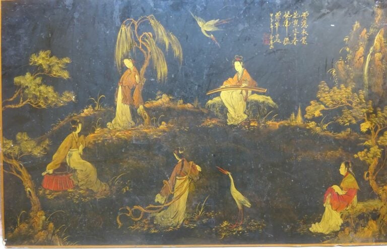 PANNEAU DE BOIS LAQUE DEUX FACES - Chine, Vers 1900 - En bois laqué noir et or…