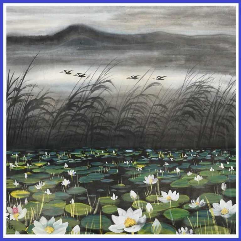 [=] LIN Fengmian (1900-1991) - Vol d'oies sauvages au dessus d'un lac aux rosea…