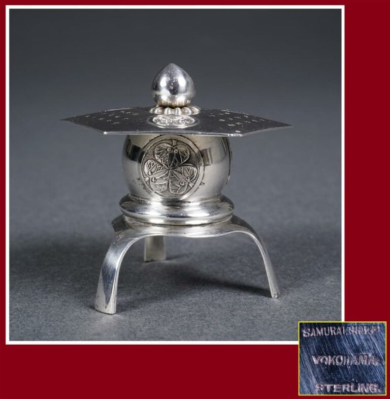 PETIT BRÛLE-ENCENS / KORO TRIPODE EN ARGENT STERLING PAR SAMURAI SHOKAI - Japon…