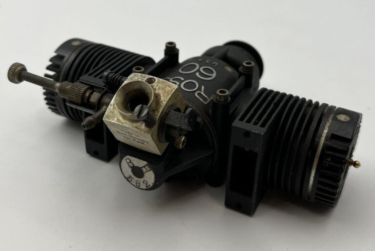 1 moteur Ross - USA flat twin neuf