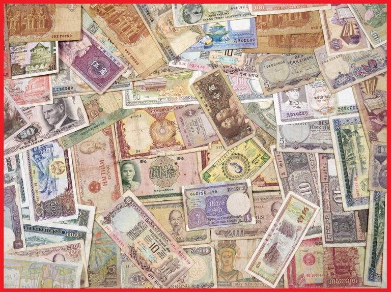 ACCUMULATION DE ±CINQUANTE (50) BILLETS DE BANQUE - Vietnam / Indochine / Ceyla…