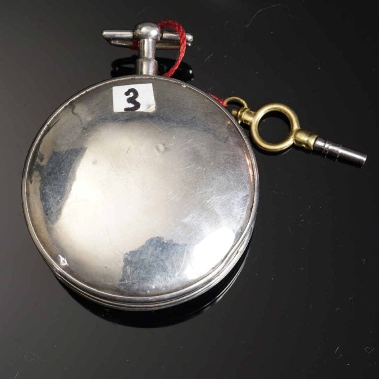 BERTHOUD A PARIS - Montre de poche à coq en argent (925°/oo) et laiton. Cadran…