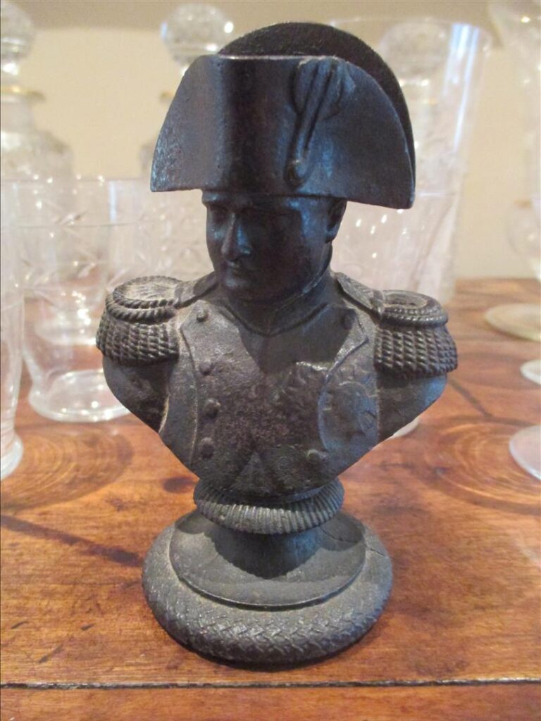 Buste de Napoléon en métal