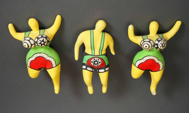 D'après Niki DE SAINT-PHALLE (1930-2002) - Nanas - Ensemble de trois sculptures…
