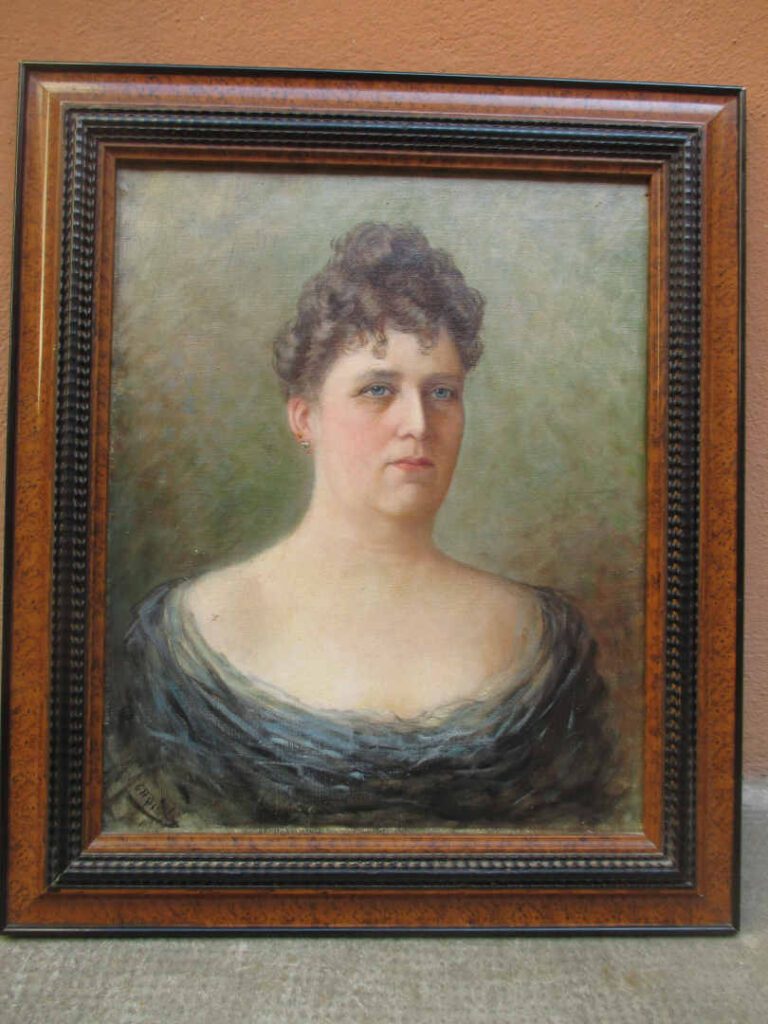 École russe vers 1900 - Portrait d'une femme en buste - Huile sur toile. - Sign…