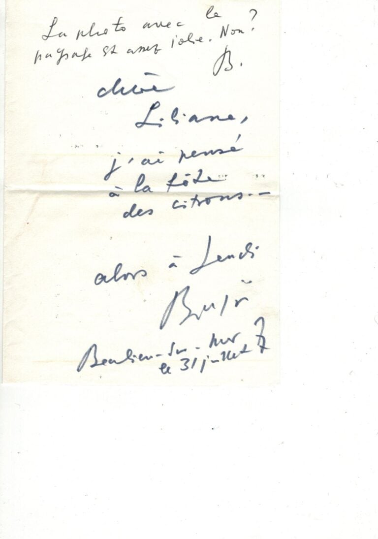 Ensemble de courriers adressés à Liliane Mongibello : - -Carte postale Eze vill…