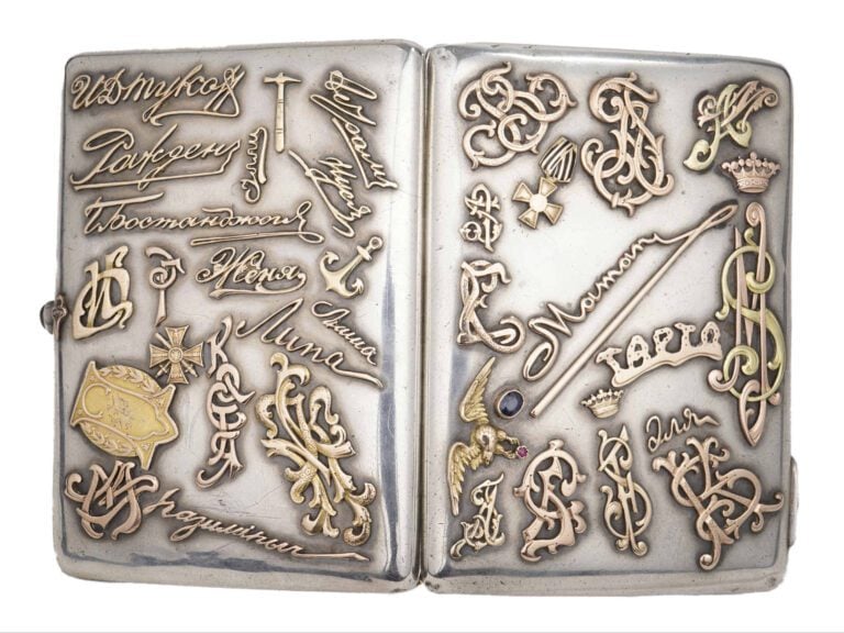 Étui à cigarettes rectangulaire en argent 84 zolotniks (875 millièmes) d'un off…