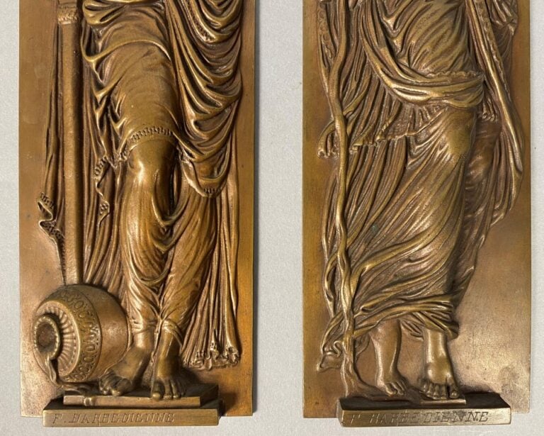 Ferdinand BARBEDIENNE Fondeur - Deux plaques en bronze à patine médaille figura…