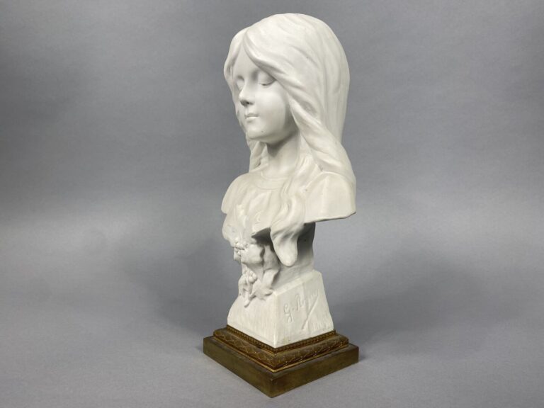 Georges ROGRON (XIX-XXe), d'après - Buste de femme à la feuille de houx - Epreu…
