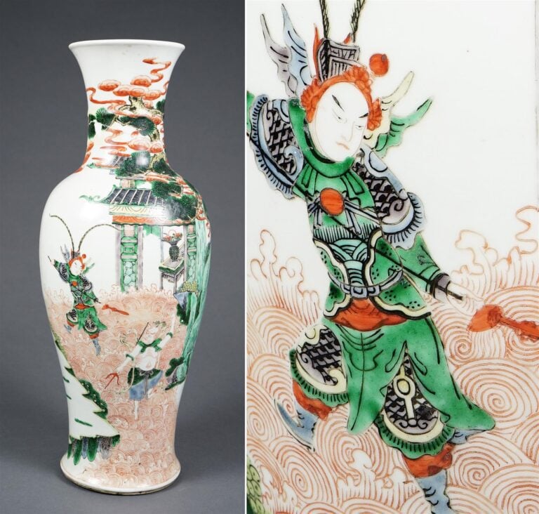GRAND VASE DE FORME QUEUE DE PHENIX EN PORCELAINE A DECOR EMAILLE POLYCHROME DA…