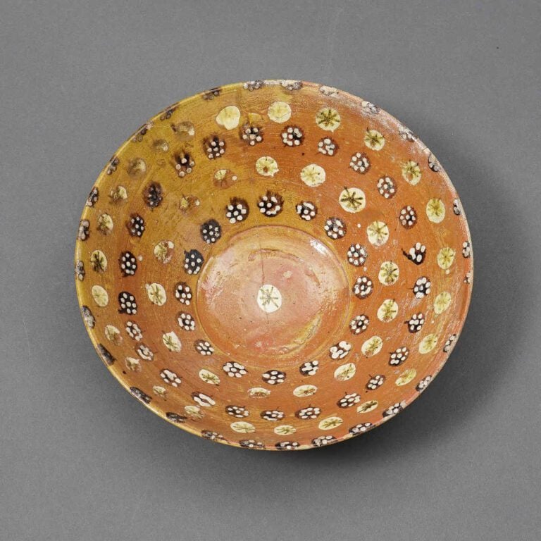 GRANDE COUPE A DECOR D'OCELLES - Iran de l'Est, Peut-être Nishapur d'époque Xe…