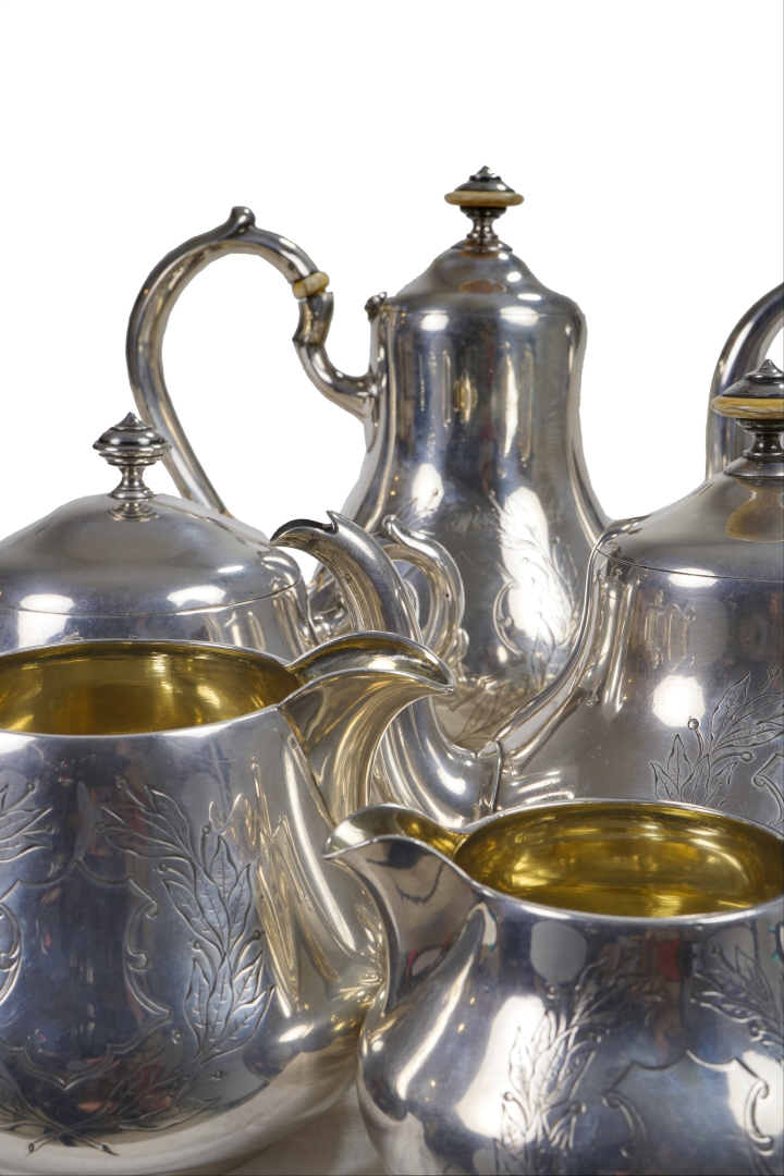 Important et rare service à thé et à café par SAZIKOV, en argent 84 zolotniks (…