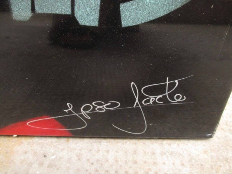 IPSOFACTO (Né en 1971) - Yoko - Technique mixte. - Signée en bas à droite, cont…