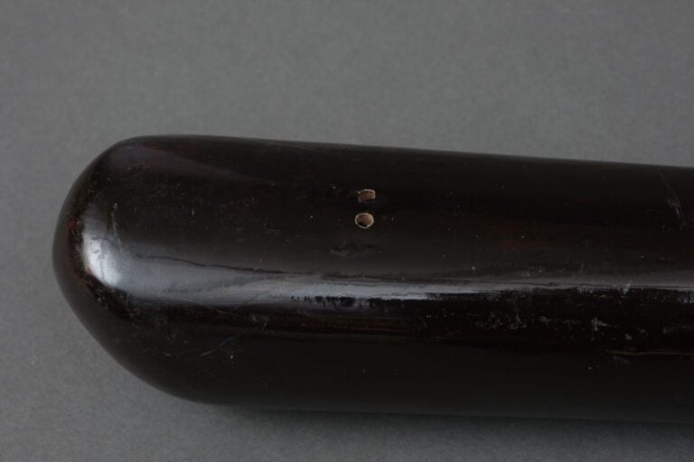 JAPON - Période Edo (1603-1868) - Carquois (yebira) de type Utsubo laqué noir a…