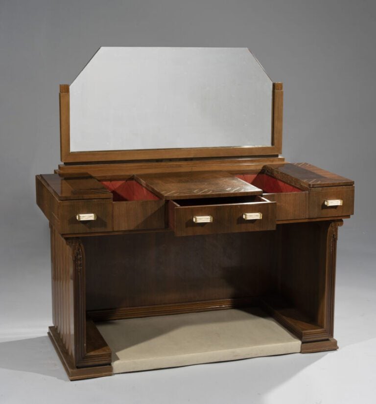 large COIFFEUSE en placage de palissandre et incrustations de filets de bois cl…