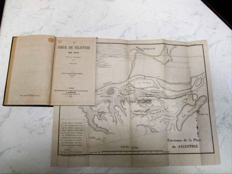 LE SIEGE DE SILISTRIE en 1854. Par un Anonyme. - Paris, Dumaine, 1876. In-8, mo…