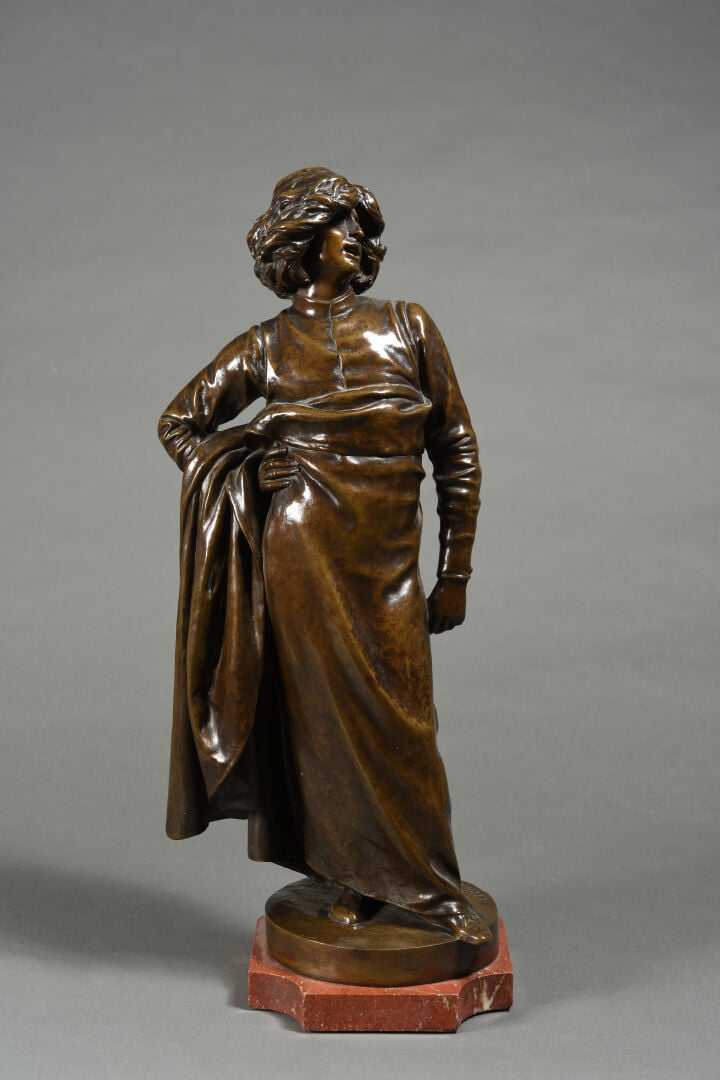 LEONARD (XIX-XXe) - Homme drapé, la main sur la hanche - Epreuve en bronze à pa…