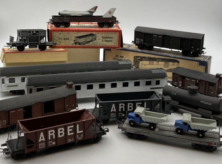 Lot de wagons VB - France en BO : 67/1 et 67/2 - 14 wagons en 2 lots de 7 pièce…